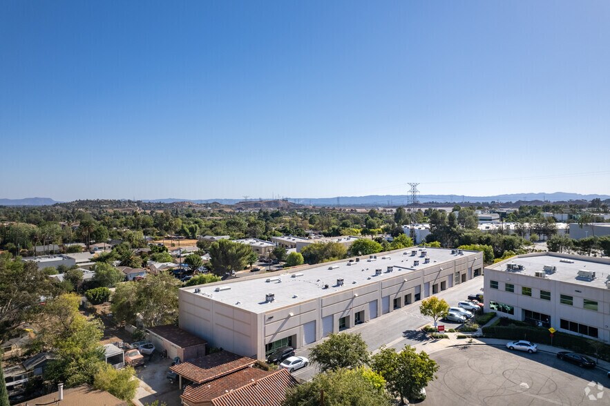 More Photos Of 15840 W Monte St, Sylmar Warehouse For Sale