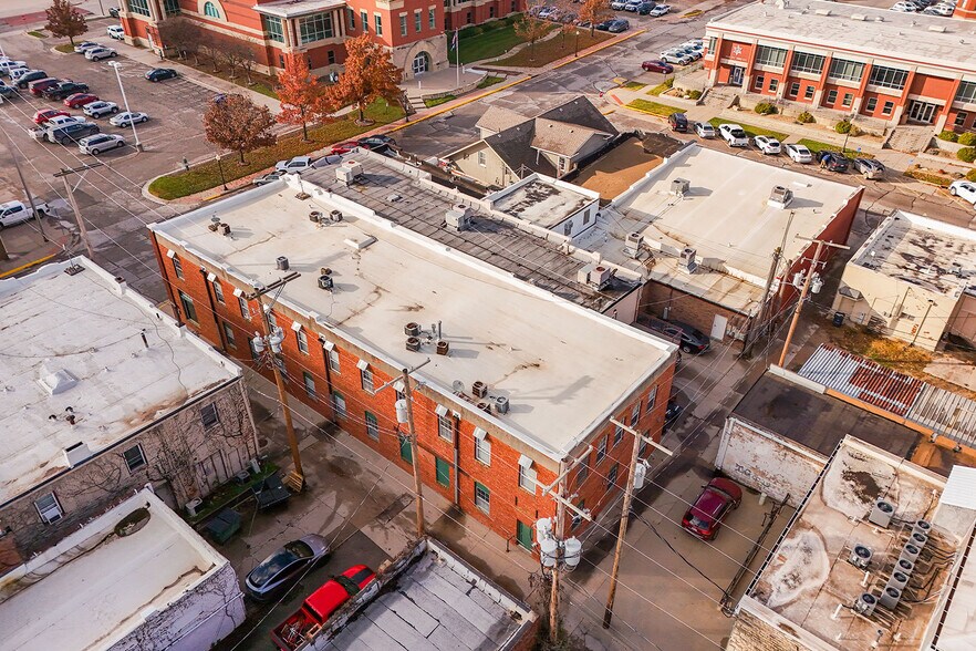 More Photos Of 116 W Pine Ave, El Dorado Office Residential For Sale