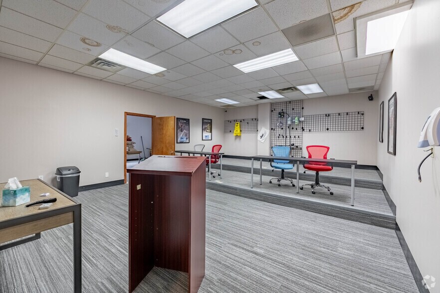 More Photos Of 3800 Red Bank Rd, Cincinnati Office For Sale