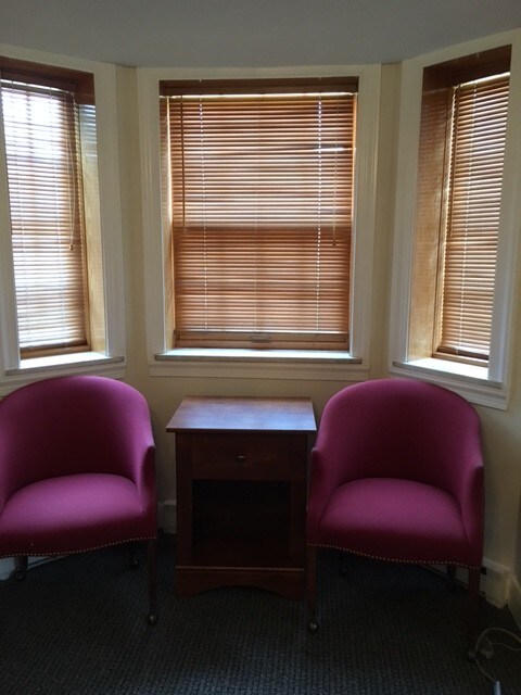 More Photos Of 402 Crain Hwy N, Glen Burnie Office For Sale