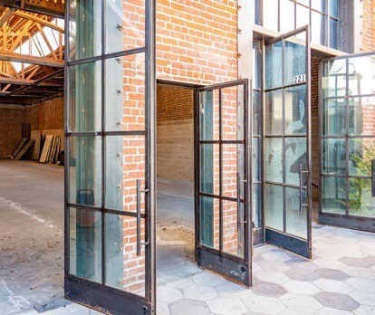 More Photos Of 821-835 E 3rd St, Los Angeles General Retail For Lease