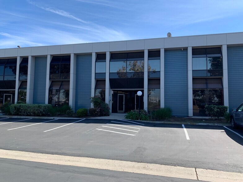 More Photos Of 4550 Kearny Villa Rd, San Diego Office For Lease