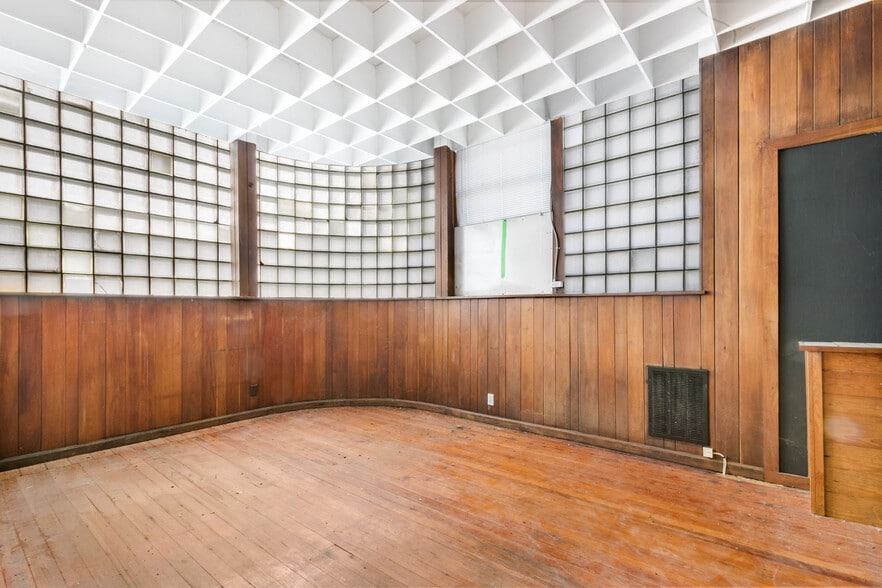 More Photos Of 2301 E 28th St, Chattanooga Manufacturing For Lease