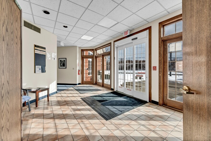 More Photos Of 48 Route 6, Yorktown Heights Medical For Lease