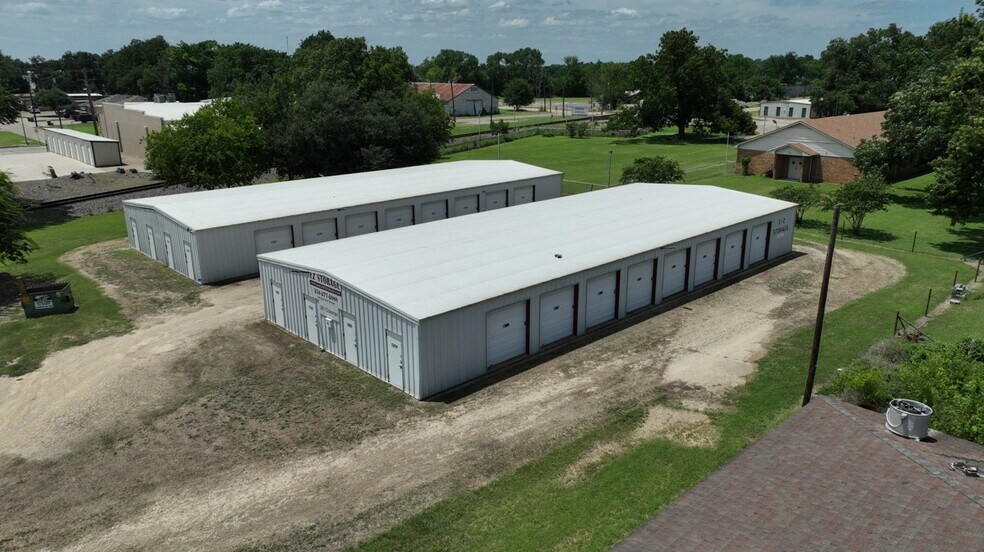 More Photos Of 217 Winter St, Marlin Industrial For Sale