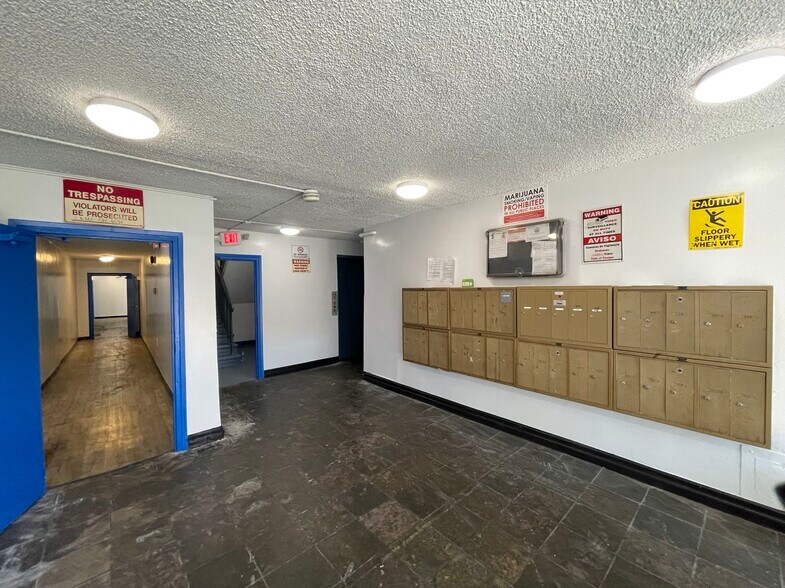 More Photos Of 8070 Langdon Ave, Van Nuys Apartments For Sale