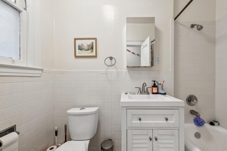 More Photos Of 1215 Oak St, San Francisco Apartments For Sale