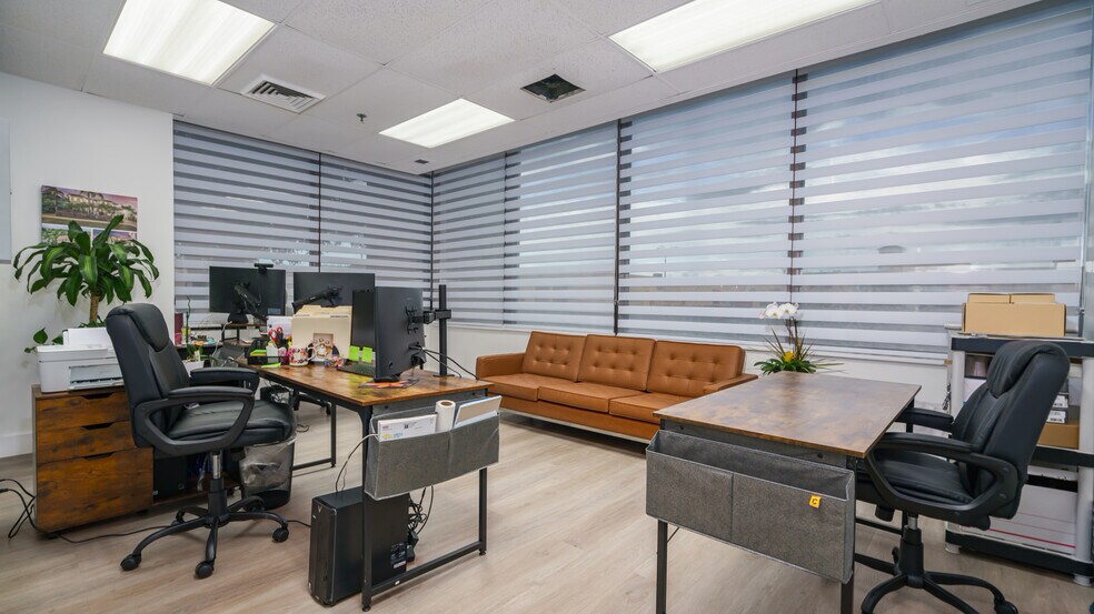 More Photos Of 4200 NW 16th St, Lauderhill Loft Creative Space For Lease