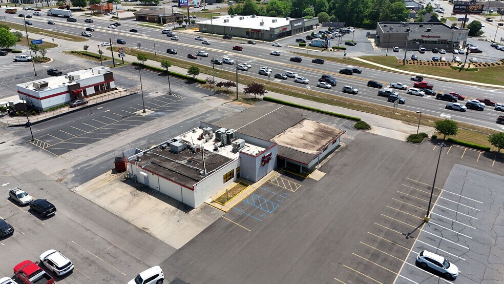 More Photos Of 1816 McFarland Blvd, Northport Restaurant For Lease