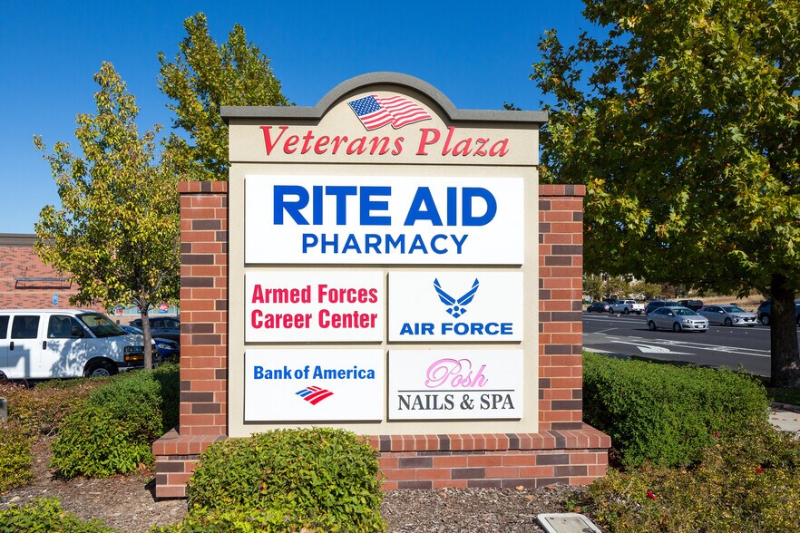 More Photos Of 990 Pleasant Grove Blvd, Roseville Unknown For Lease