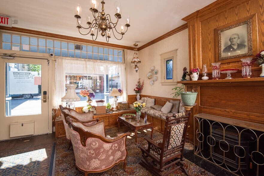 More Photos Of 18239 Main St, Jamestown Hotel For Sale