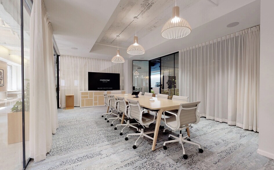 More Photos Of 530 Fifth Ave, New York Office For Lease