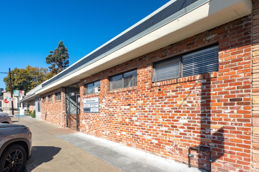 More Photos Of 190 W 25th Ave, San Mateo Storefront Retail Office For Lease