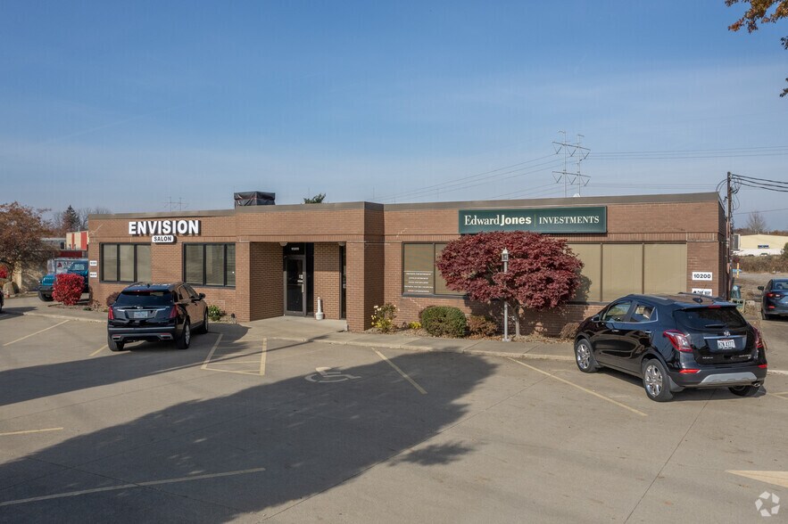 More Photos Of 10200-10300 Royalton Rd, North Royalton Light Manufacturing For Lease