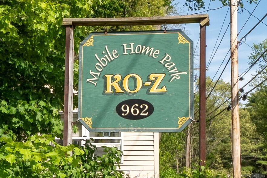 Primary Photo Of 962 State Highway 29A, Gloversville Manufactured Housing Mobile Home Park For Sale