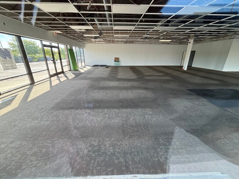 More Photos Of 5256-5298 Salem Ave, Trotwood Unknown For Lease