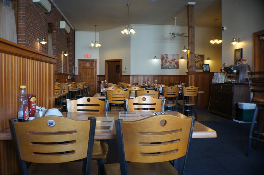 More Photos Of 5-7 S 6th St, New Bedford Restaurant For Sale