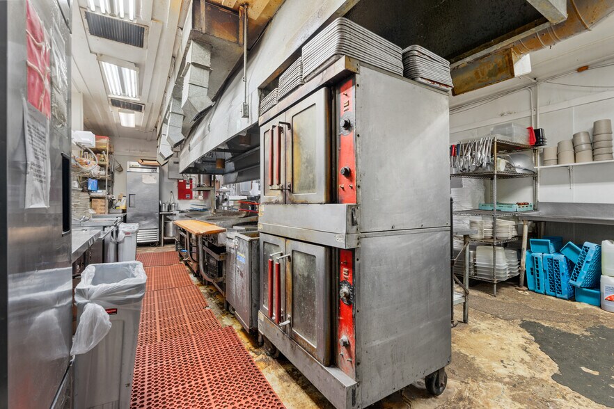 More Photos Of 4412 Hwy 377, Brownwood Restaurant For Sale