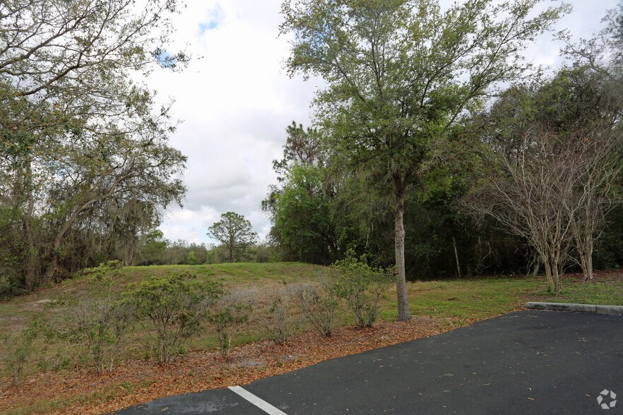 More Photos Of 12653 Telecom Dr, Tampa Office For Lease