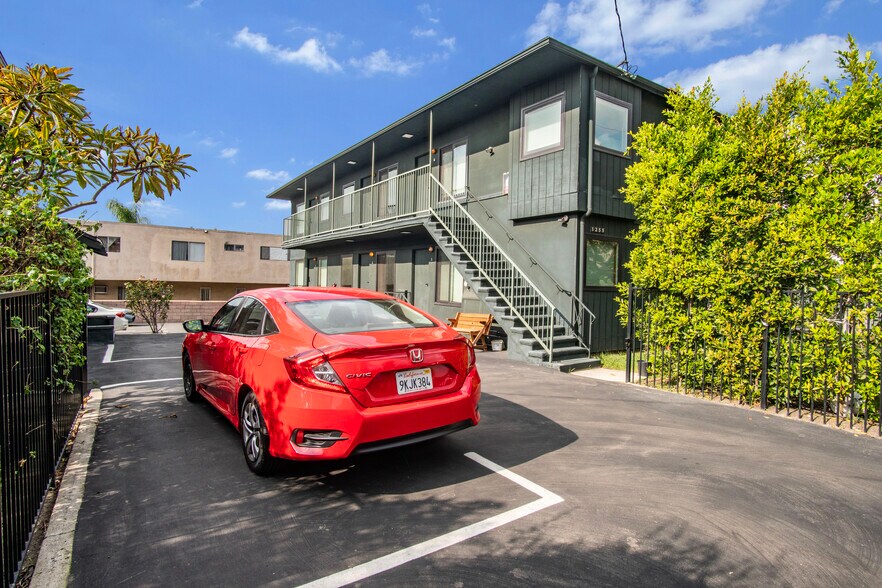 More Photos Of 4603 La Mirada Ave, Los Angeles Apartments For Sale