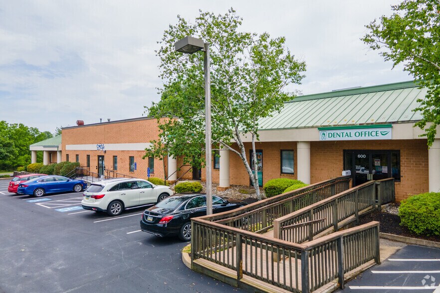 More Photos Of 479 Thomas Jones Way, Exton Medical For Lease