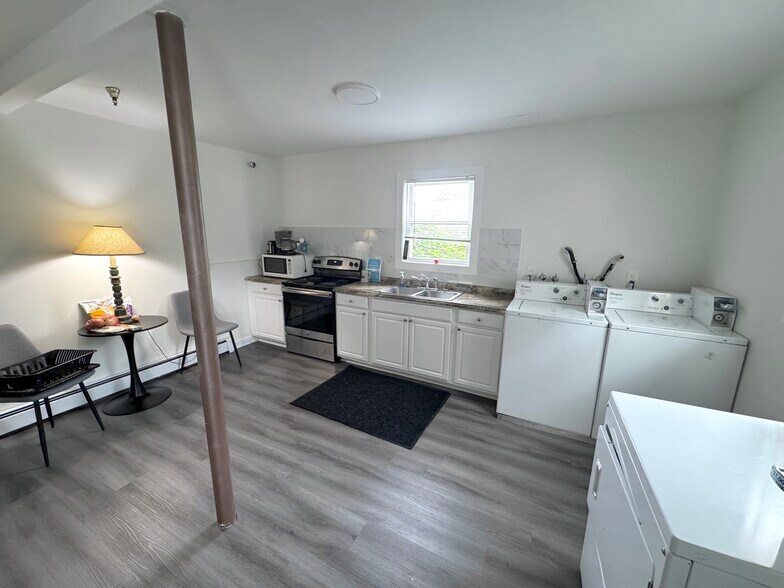 More Photos Of 148 Benham Rd, Groton Apartments For Sale