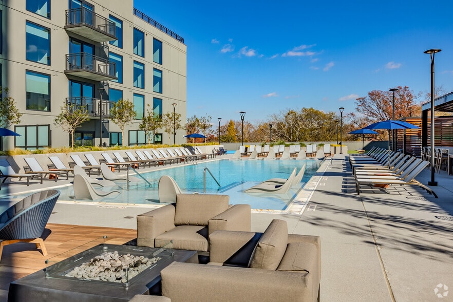 More Photos Of 1441 Peachtree St, Atlanta Apartments For Lease