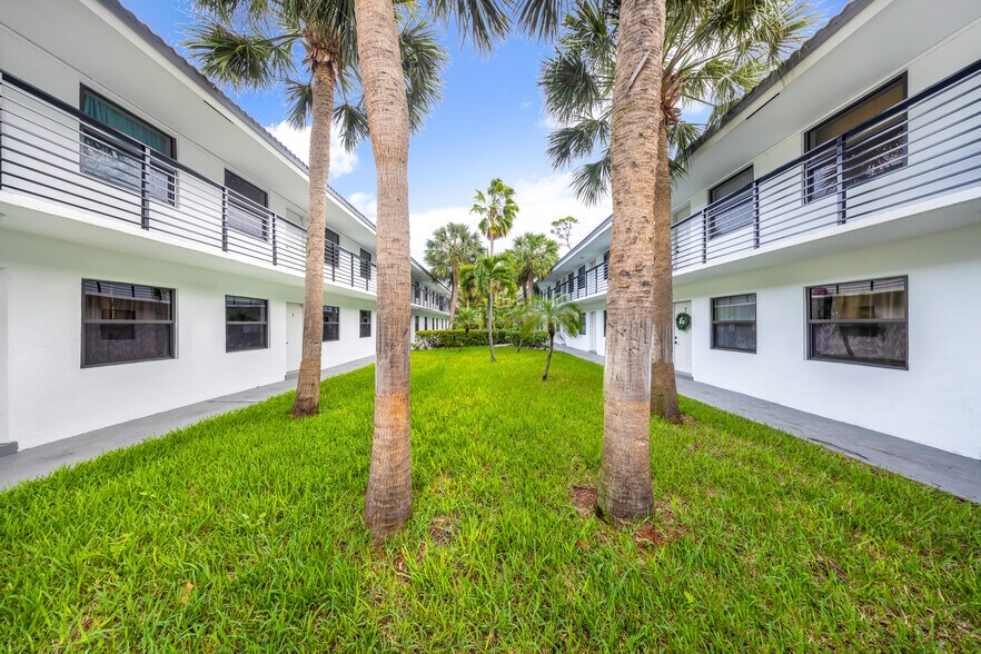 More Photos Of 1350-1400 NE 5th Ter, Fort Lauderdale Apartments For Sale