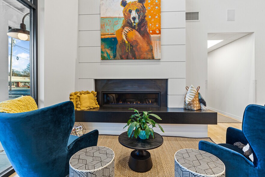 More Photos Of 9493 N Government Way, Hayden Office For Lease