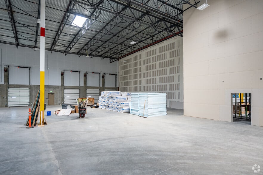 More Photos Of 22801 8th St E, Sonoma Warehouse For Sale