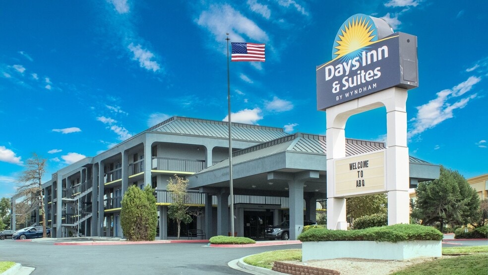 Primary Photo Of 5101 Ellison St NE, Albuquerque Hotel For Sale