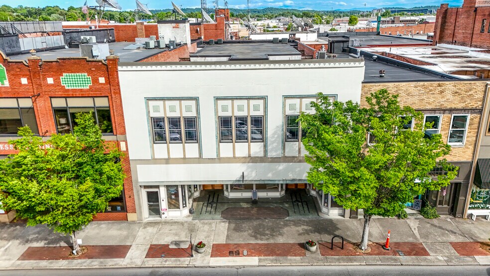 More Photos Of 237-245 Broad St, Kingsport Storefront For Sale