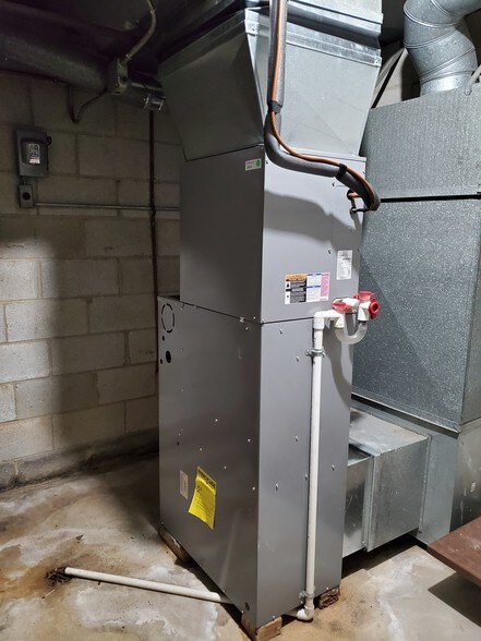 More Photos Of 120 Sturges Ave, Mansfield Medical For Sale