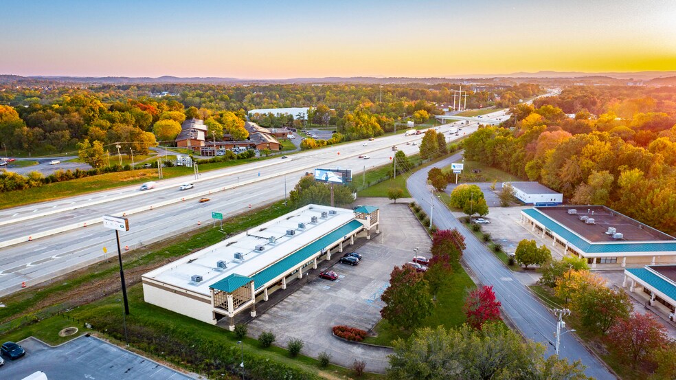 More Photos Of 7610 Hamilton Park Dr, Chattanooga Office For Sale