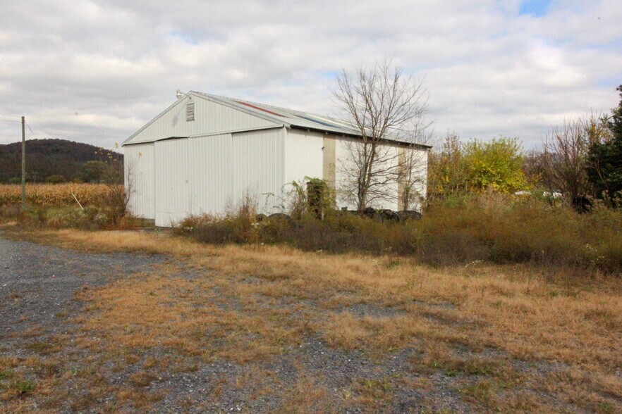 More Photos Of 16094 Evergreen Valley Rd, Timberville Specialty For Lease