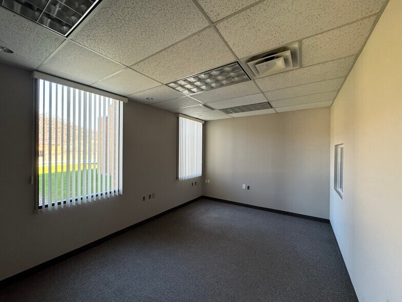 More Photos Of 200 Center St, McKeesport Warehouse For Lease