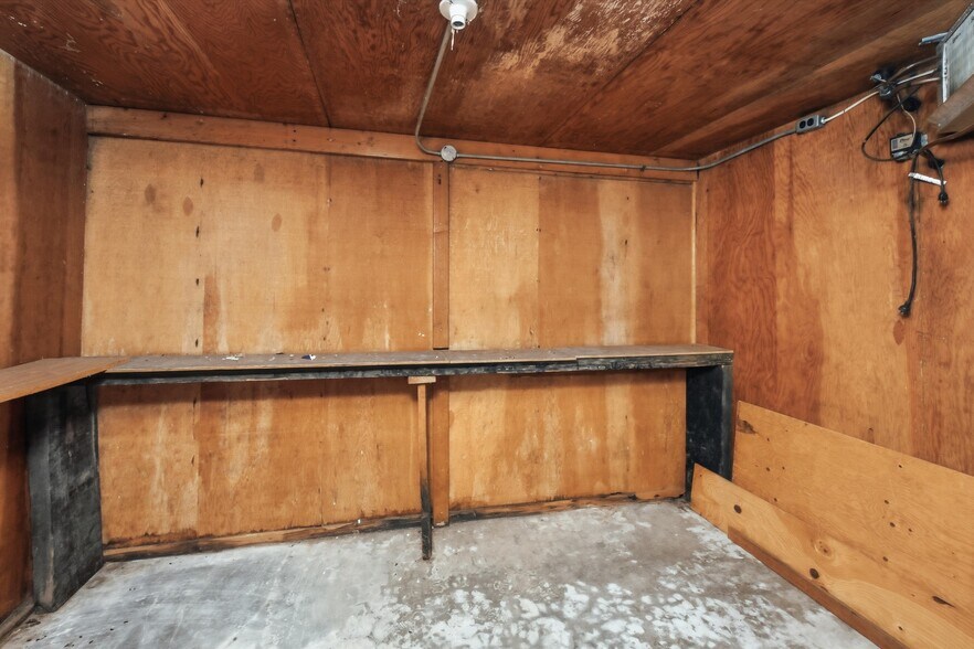 More Photos Of 3794 CA-20, Nice General Retail For Sale