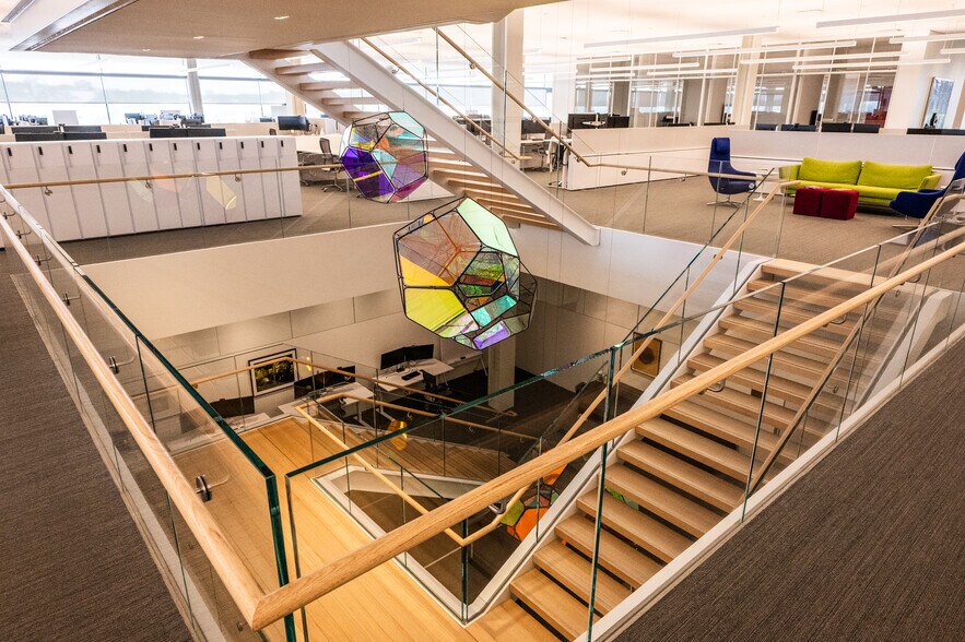 More Photos Of 1459 Grand Ave, Des Moines Office For Lease