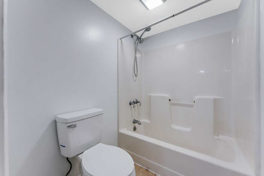 More Photos Of 471 Dallas St, Morgantown Apartments For Sale