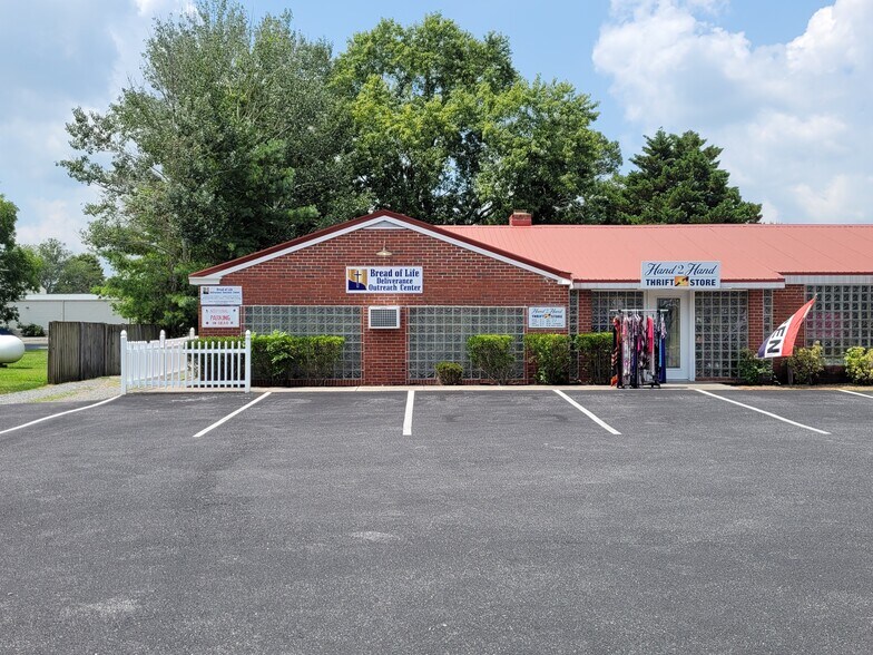 More Photos Of 12146 Somerset Ave, Princess Anne Freestanding For Sale