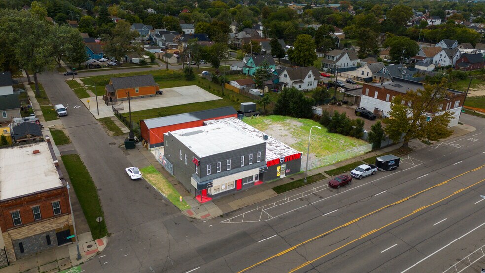 More Photos Of 4805 Livernois, Detroit Freestanding For Lease