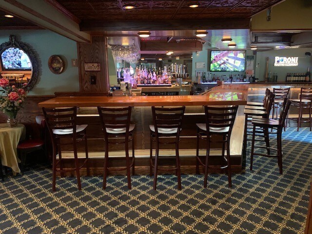 More Photos Of 429 Canada St, Lake George Restaurant For Sale