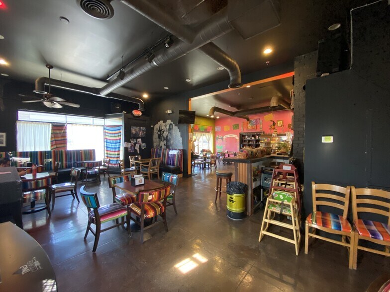 More Photos Of 1714 W Van Buren St, Phoenix Restaurant For Lease