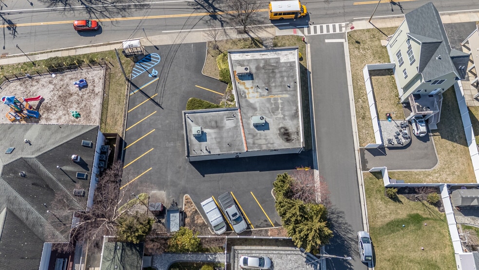 More Photos Of 1400 Union Ave, Union Beach Office For Sale