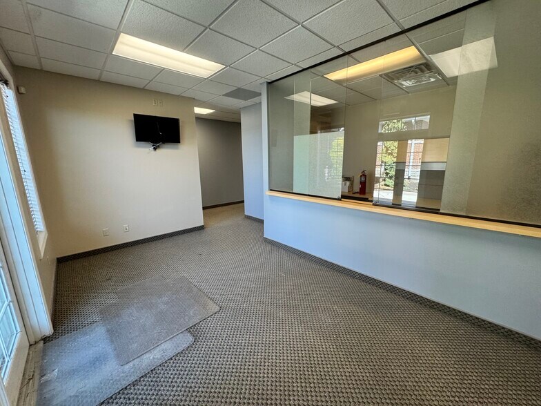 More Photos Of 3451 Wyndham Way, West Lafayette Office For Lease