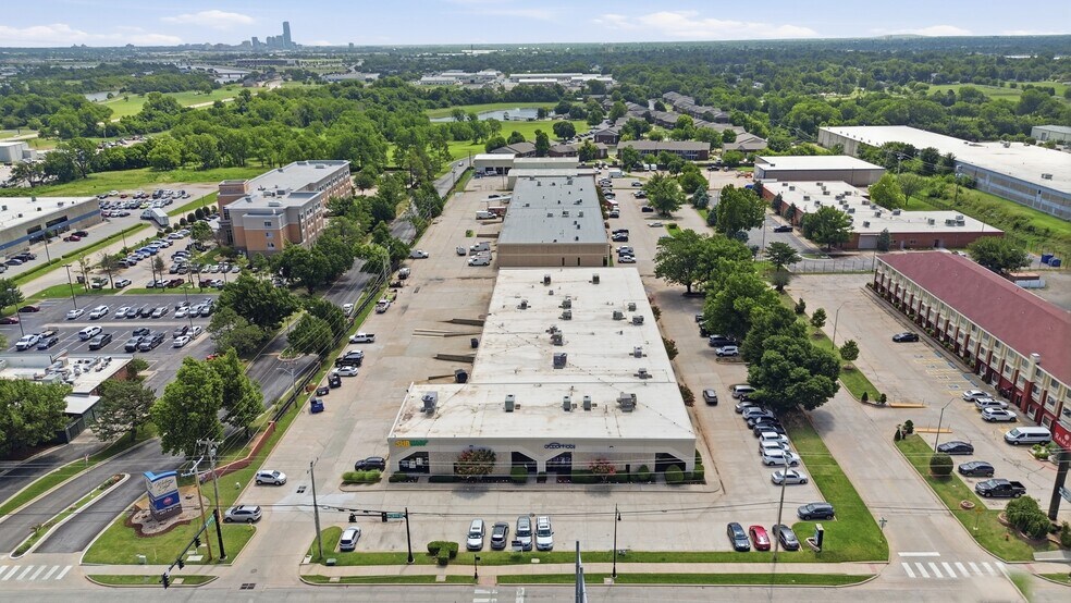More Photos Of 2122-2128 S Meridian Ave, Oklahoma City Unknown For Lease