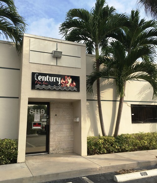 More Photos Of 8111-8119 NW 33rd St, Miami Warehouse For Sale