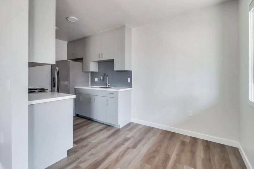 More Photos Of 1193 Florence St, Imperial Beach Apartments For Sale