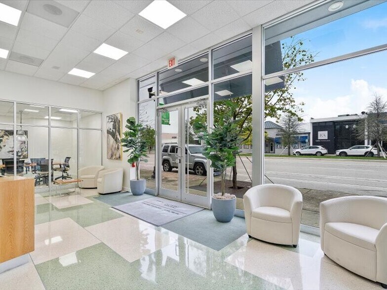 More Photos Of 2404 Hollywood Blvd, Hollywood Loft Creative Space For Lease