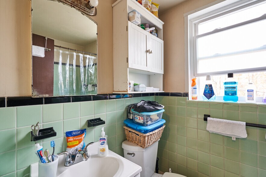 More Photos Of 1608 Coventry Rd, Cleveland Apartments For Sale